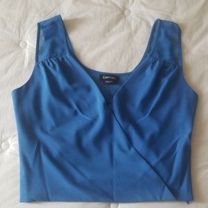 NWT bebe wrap front crop top
